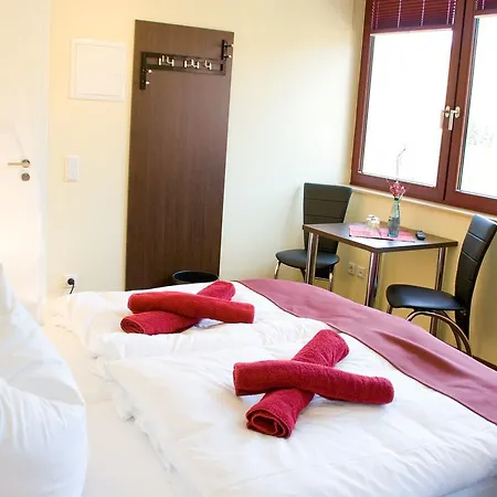 Hotel Weingut Jan Ulrich Diesbar-Seusslitz Zewnętrze zdjęcie